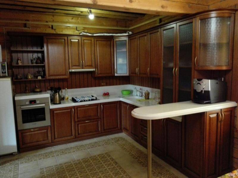 угловая классическая кухня в Нижнекамске