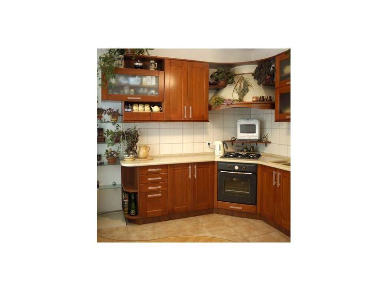 угловая кухня в Нижнекамске
