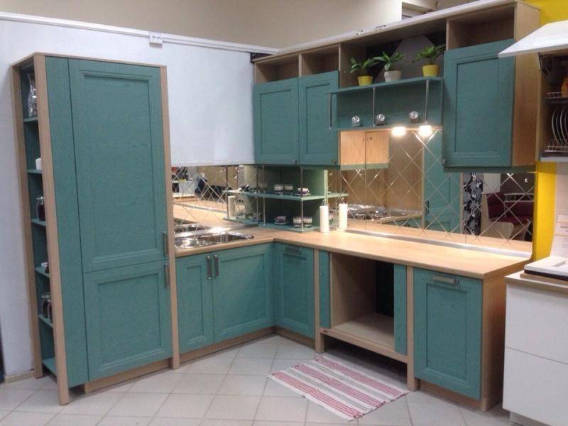 кухонный гарнитур угловой в Нижнекамске