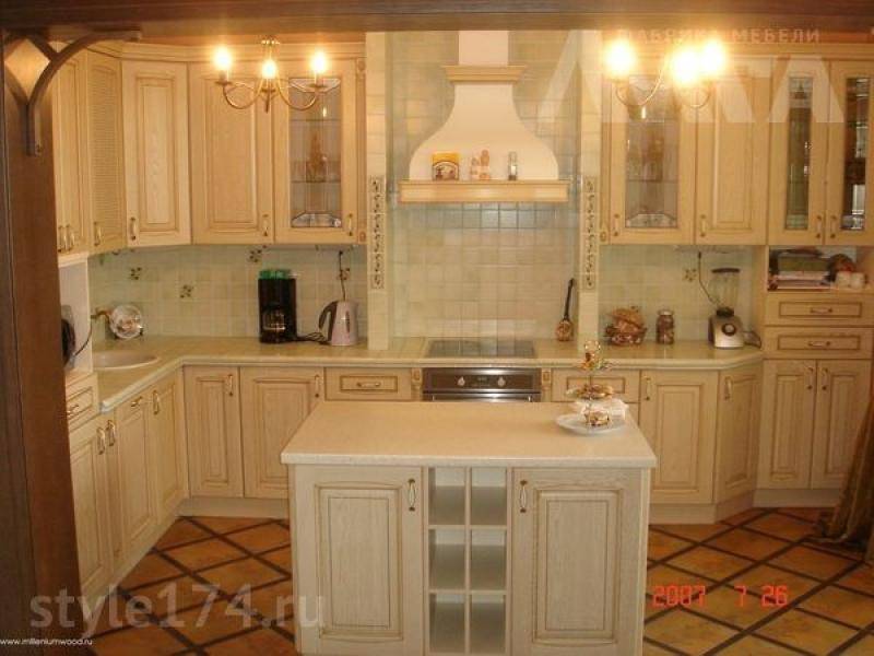 кухонный гарнитур угловой в Нижнекамске