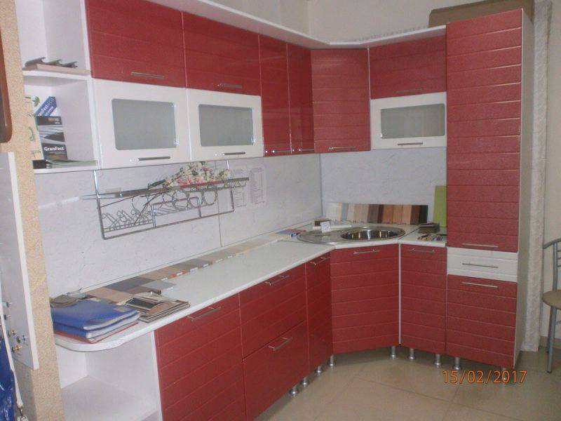 угловая кухня в Нижнекамске