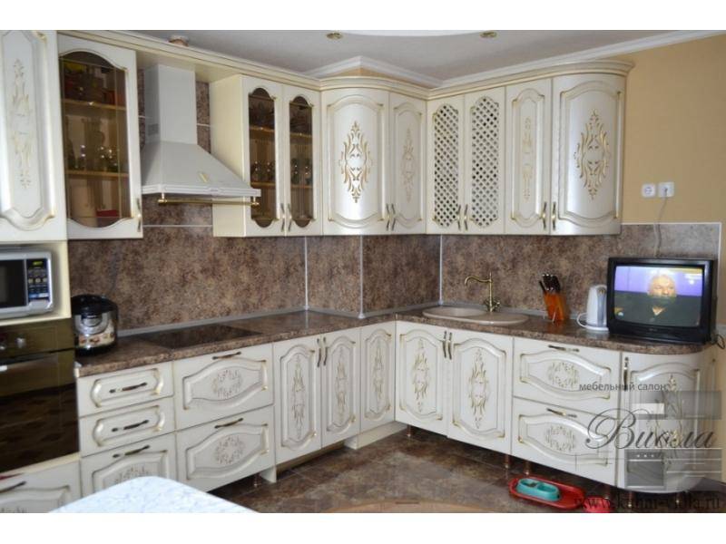 угловая кухня в Нижнекамске