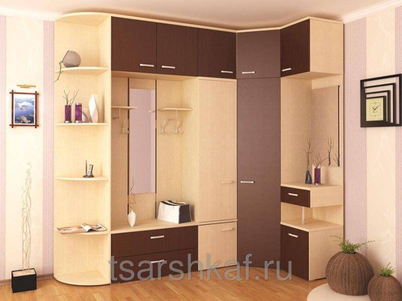 прихожая 18 в Нижнекамске