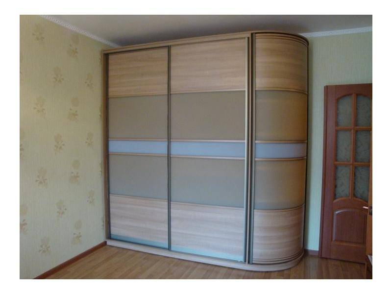 закругленный шкаф купе в Нижнекамске