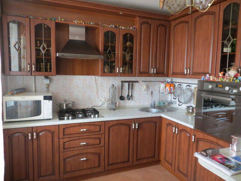 угловая кухня в Нижнекамске