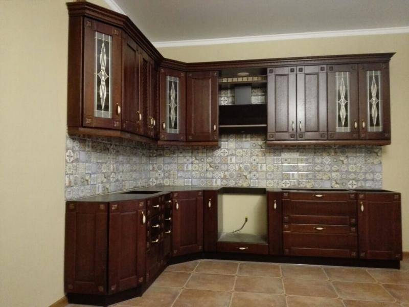 угловая кухня в Нижнекамске
