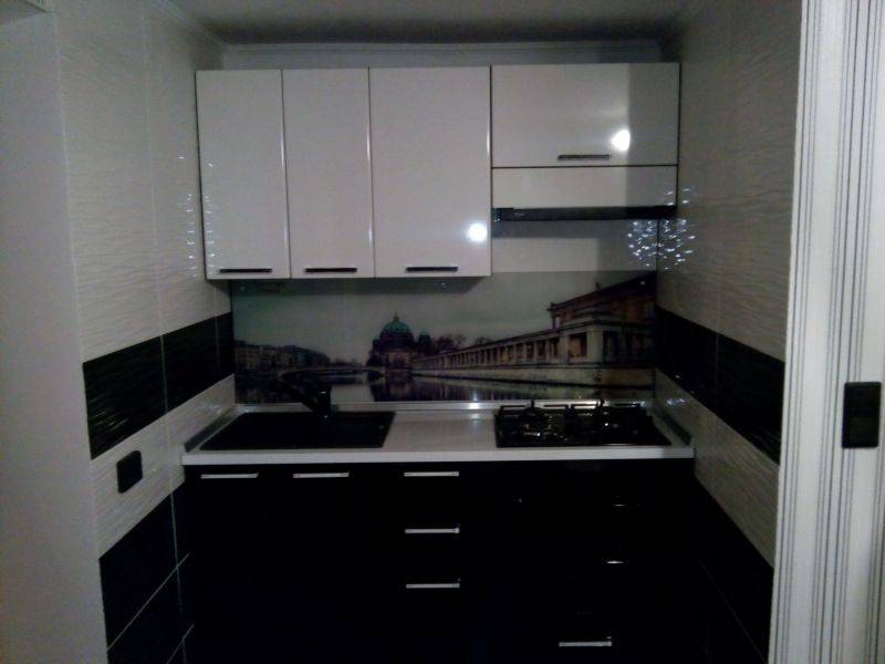 компактная прямая кухня в Нижнекамске
