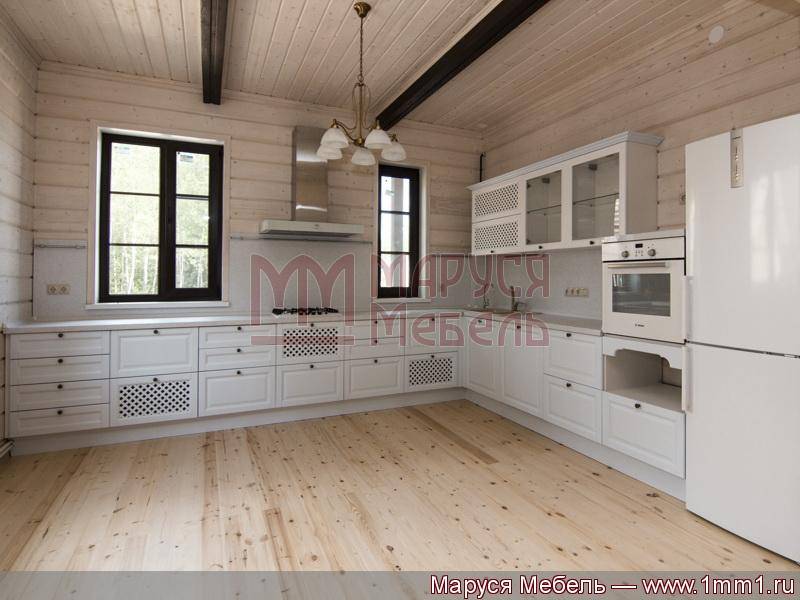 кухня угловая массив в Нижнекамске