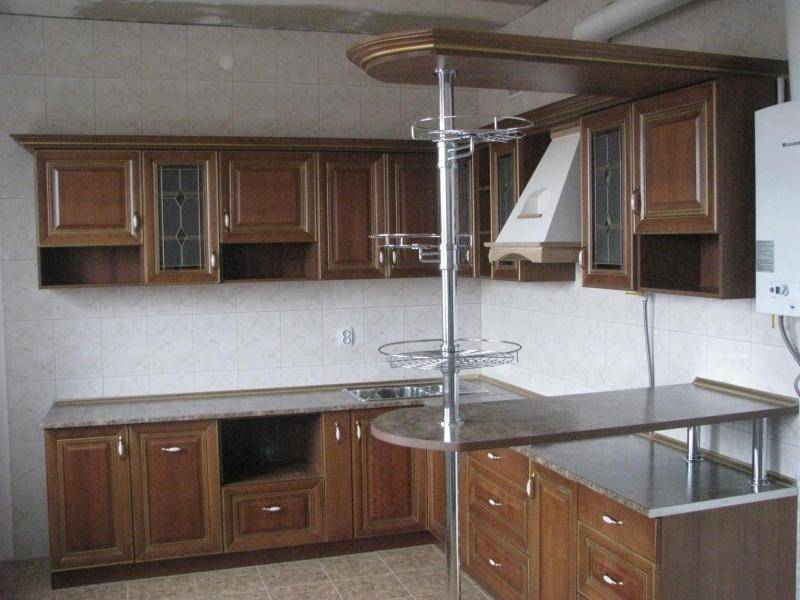 кухня угловая с барной стойкой в Нижнекамске