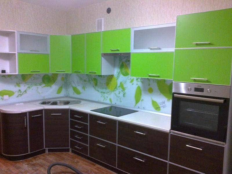 угловая кухня в Нижнекамске