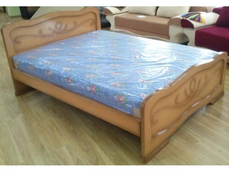 кровать двухспальная в Нижнекамске