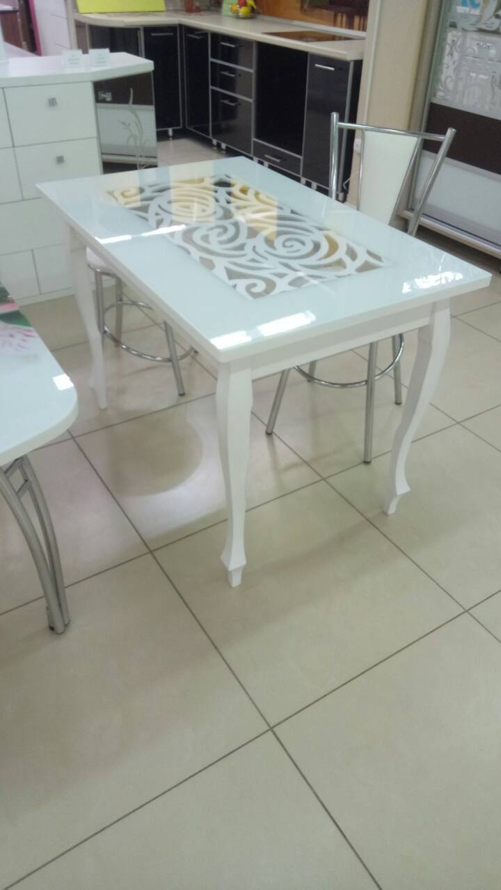 стол обеденный 1 в Нижнекамске