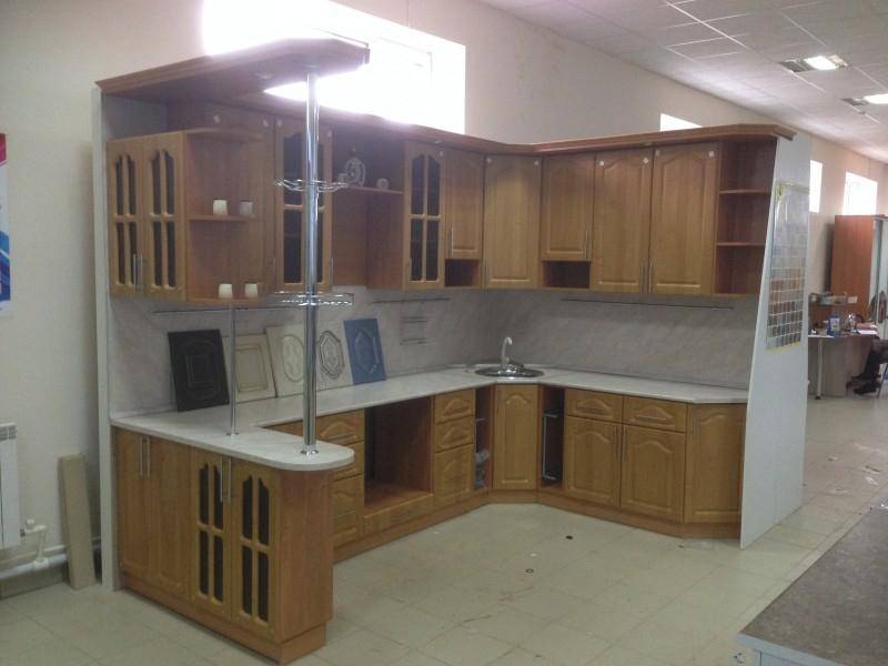 угловая кухня в Нижнекамске