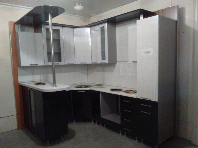 угловая кухня в Нижнекамске