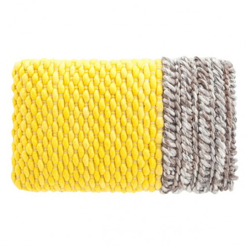 подушка plait yellow от gan в Нижнекамске