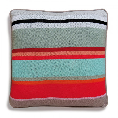 подушка вязаная stripes в Нижнекамске