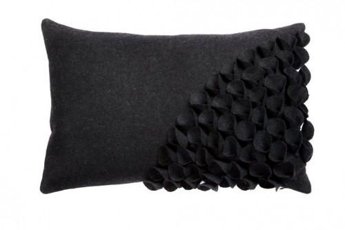 подушка с объемным узором alicia dark gray в Нижнекамске